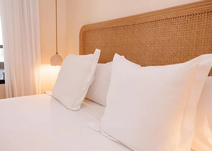 En Pleno Paseo Maritimo De Marbella. アパート *