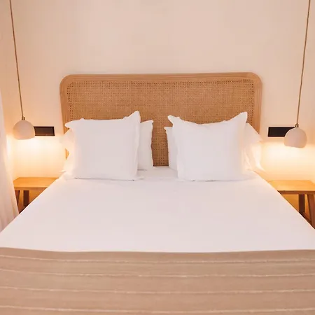 En Pleno Paseo Maritimo De Marbella